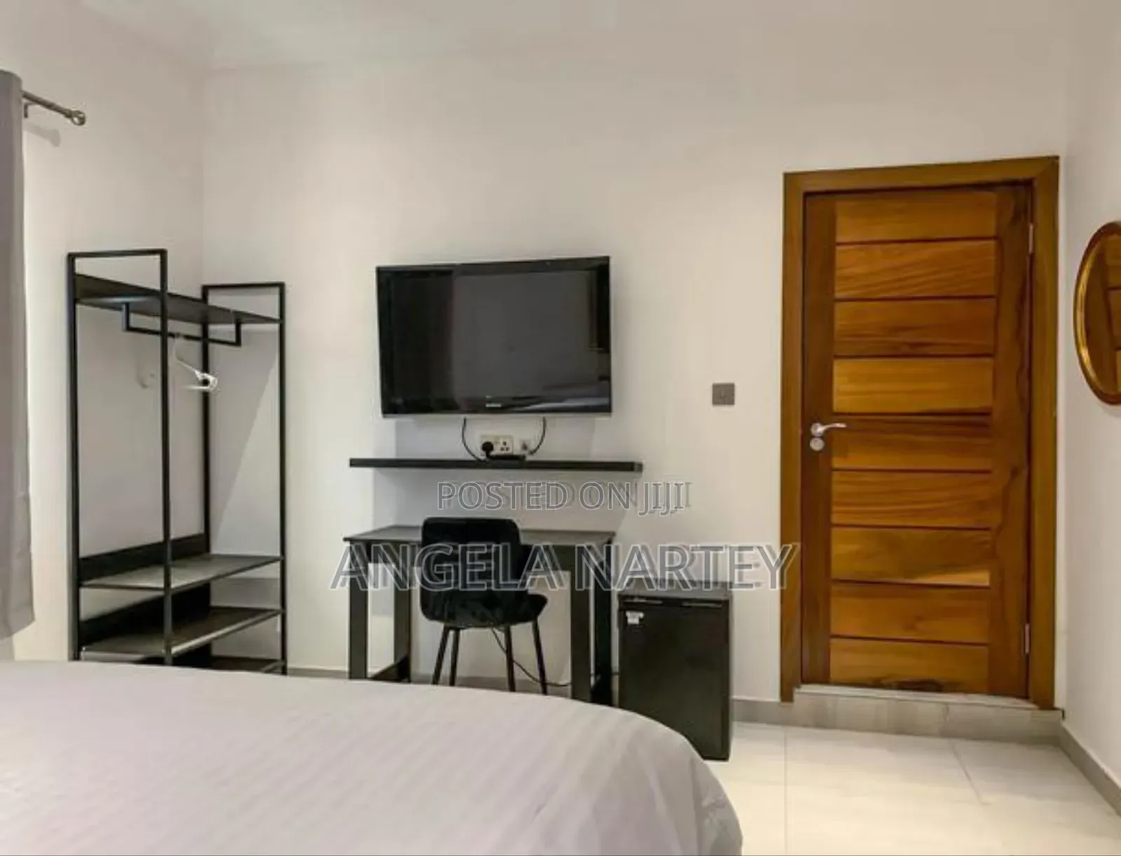 16 Bedroom Guest House at Pokuase