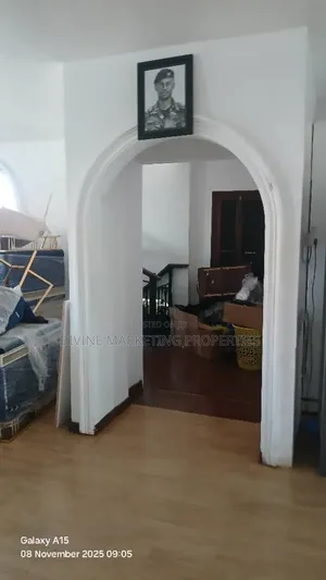 3bdrm House in Oyarifa for sale