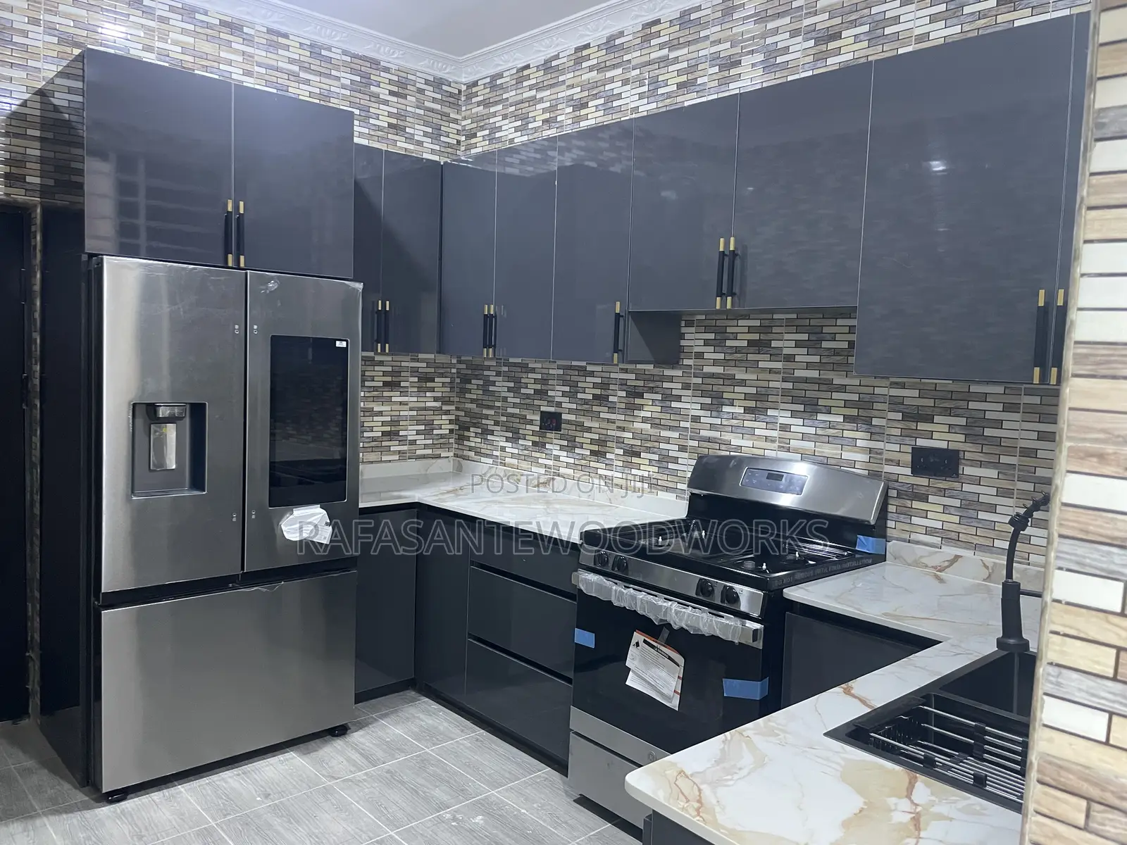 Rafasantewooworks Kitchen Cabinets With MDF Board