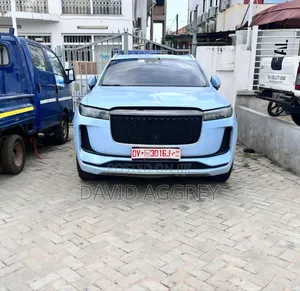 Li Auto One 2022 Blue