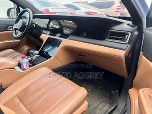 Li Auto One 2022 Blue