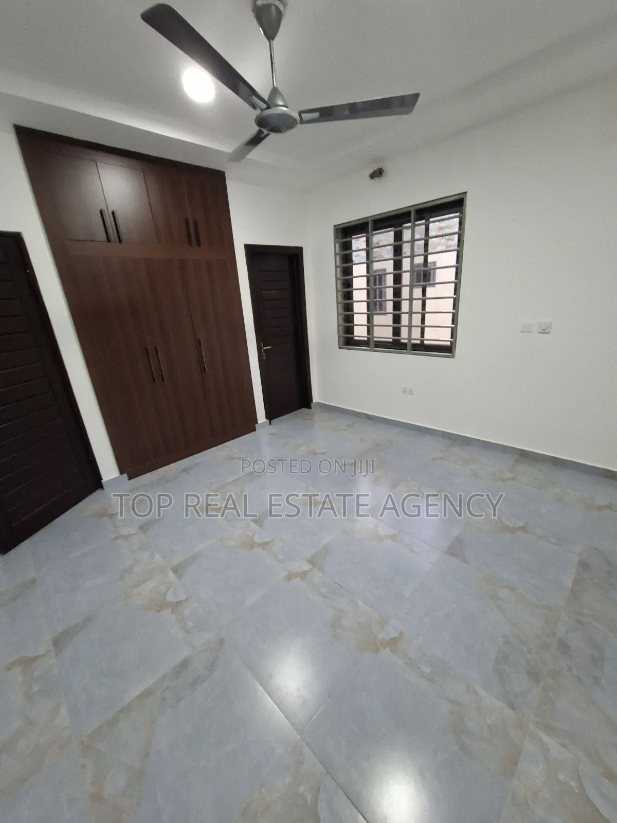 3bdrm Duplex in ,, Dome Goil for sale