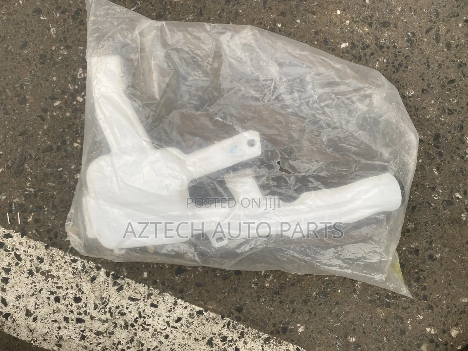 Honda Civic 2022,2023 Wiper Bottle