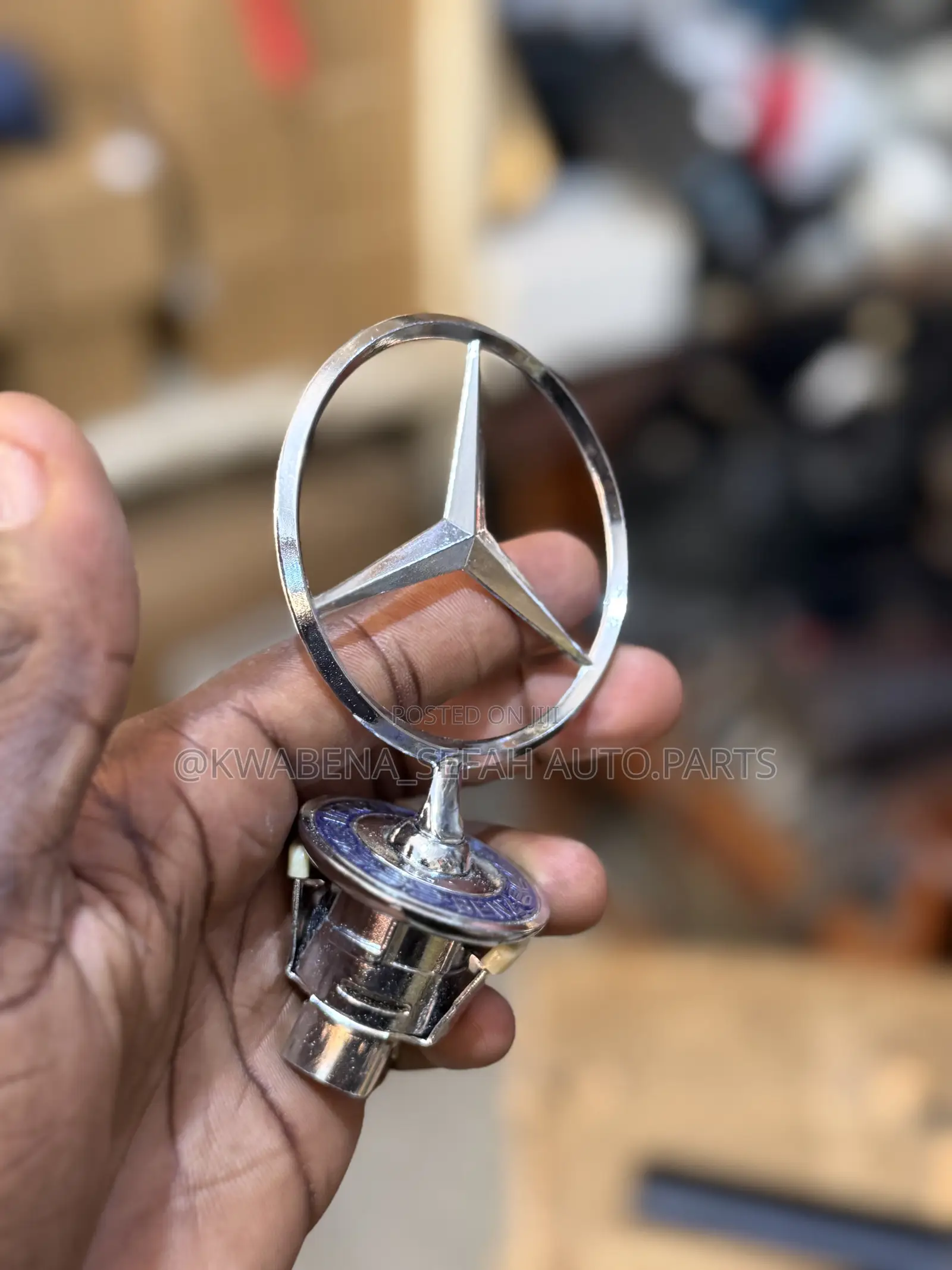 Original Mercesdez Benz Crowns Available For All Cars