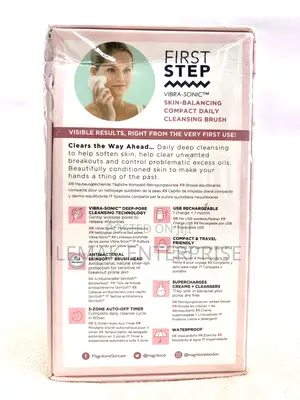 First Step Skin-Balancing Compact Daily Cleansing Brush