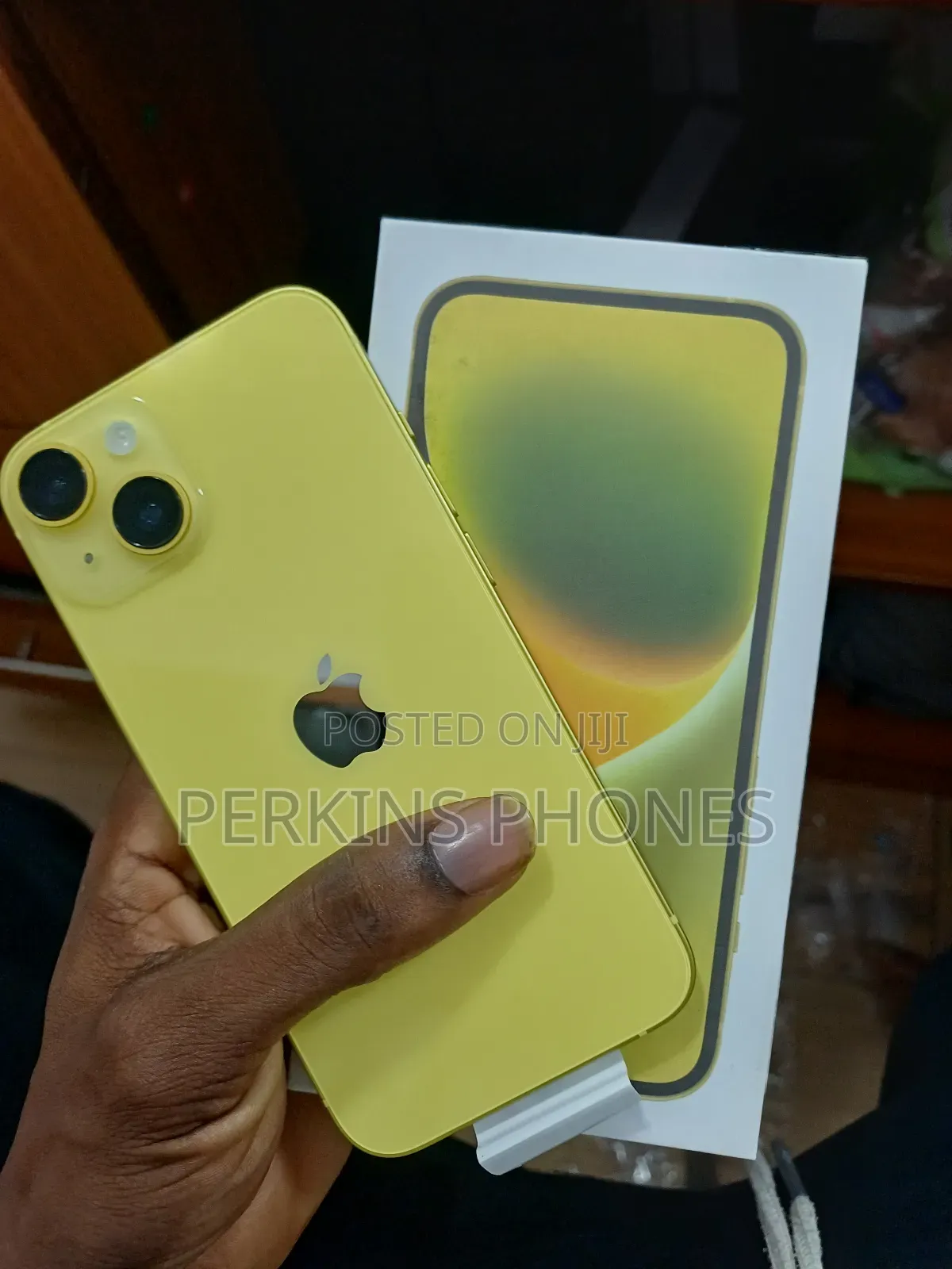 New Apple iPhone 14 128 GB Yellow