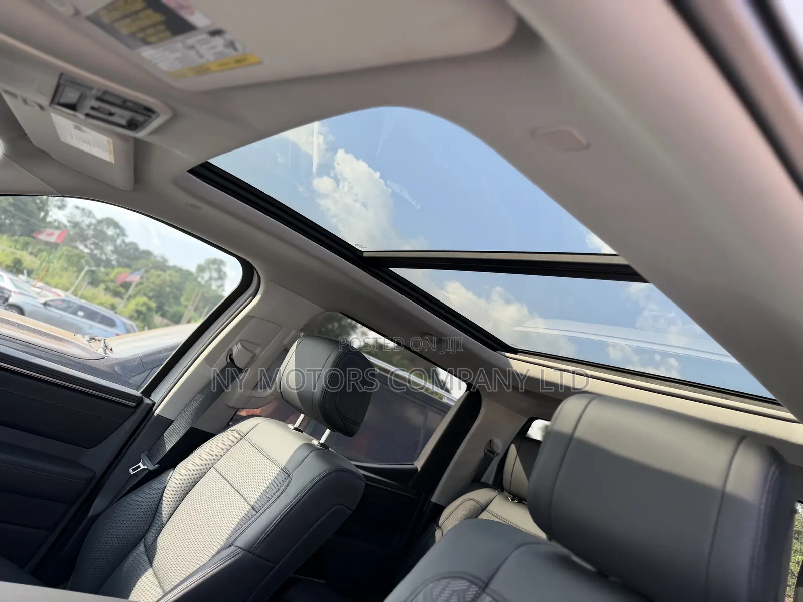 Toyota Tundra Hybrid 2024 White