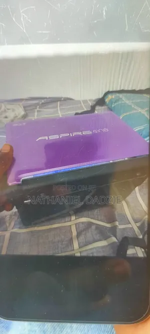 Laptop Acer Aspire 1 1GB Intel SSHD+SSD 160GB