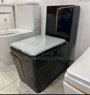 Black and Gold Wc