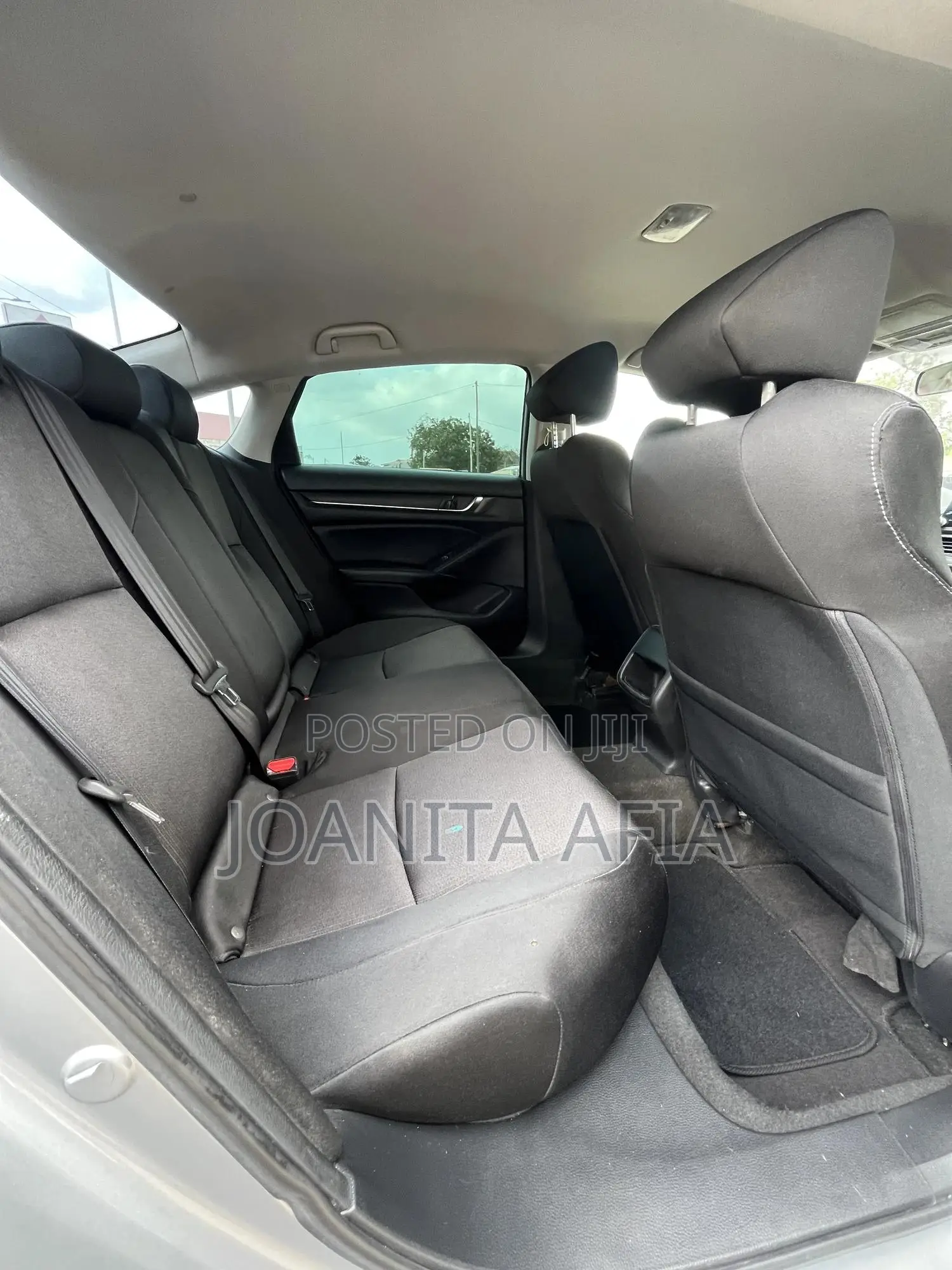 Honda Accord LX 2018 Silver