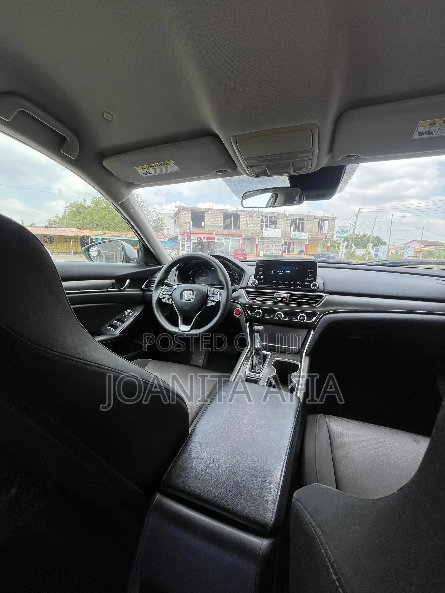 Honda Accord LX 2018 Silver