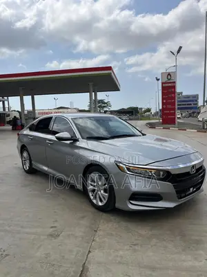 Honda Accord LX 2018 Silver