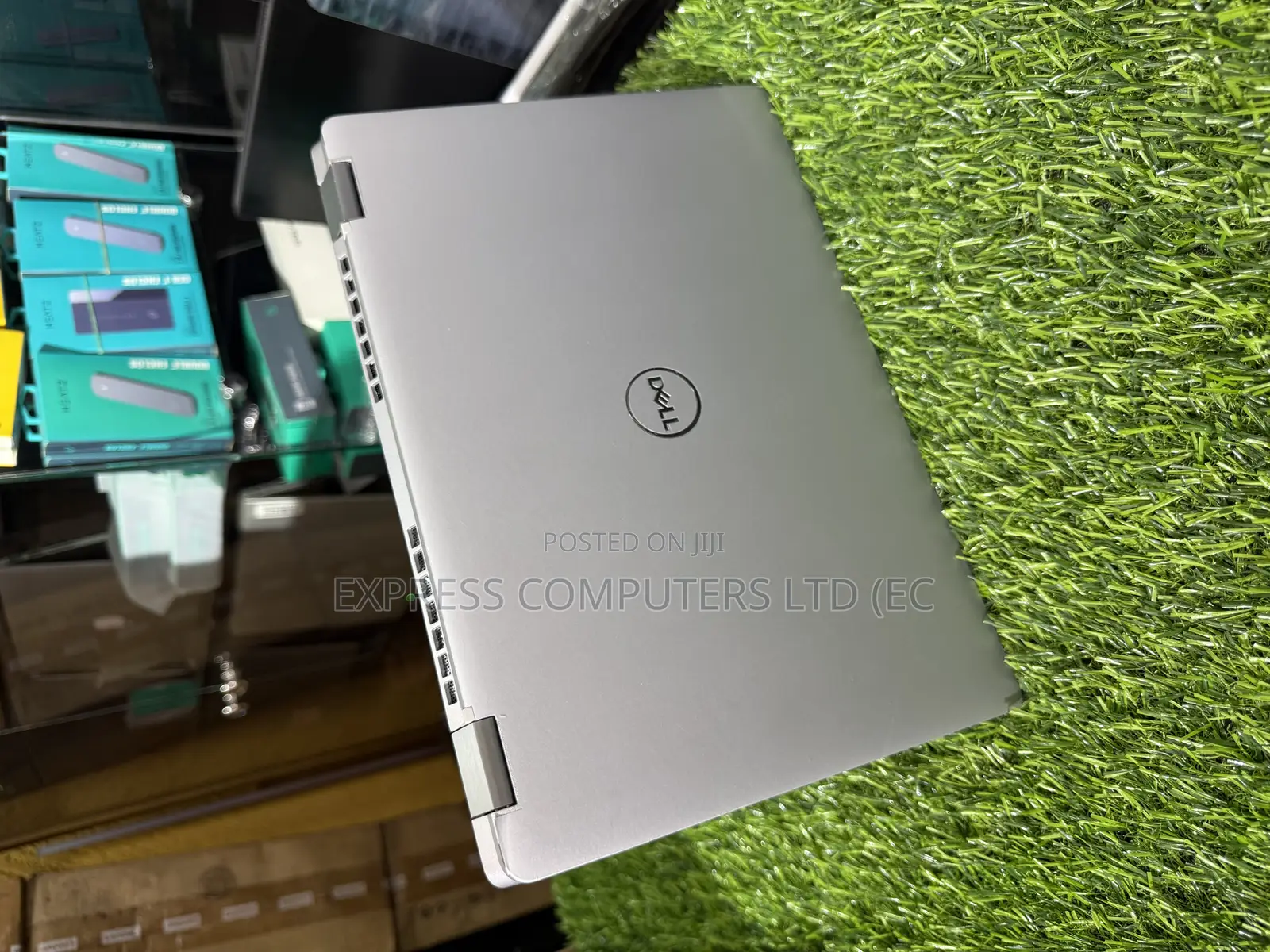 Laptop Dell Latitude 5320 32GB Intel Core I7 SSD 512GB