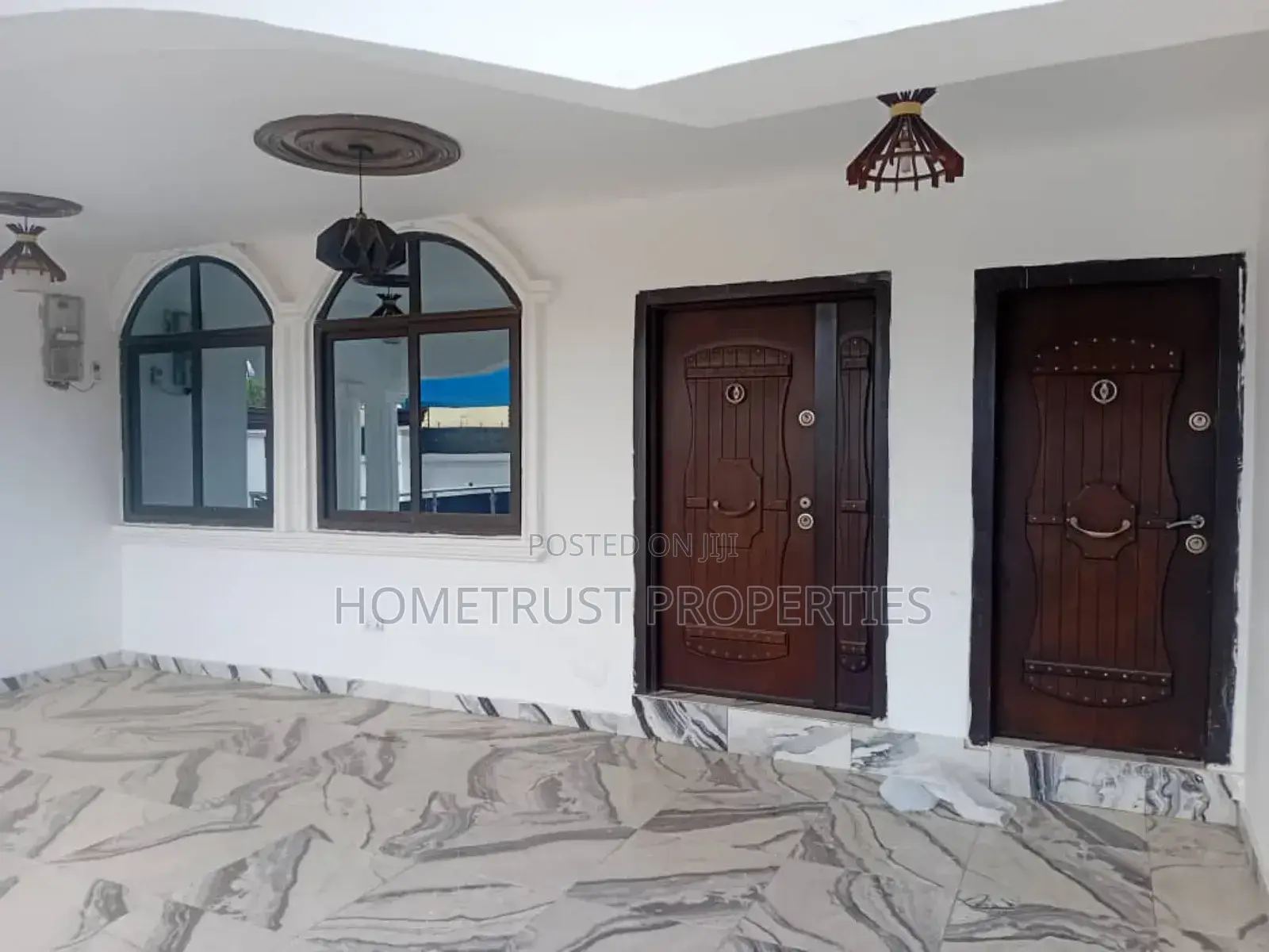 7bdrm Mansion in Hometrust Properties, Kwabenya for sale
