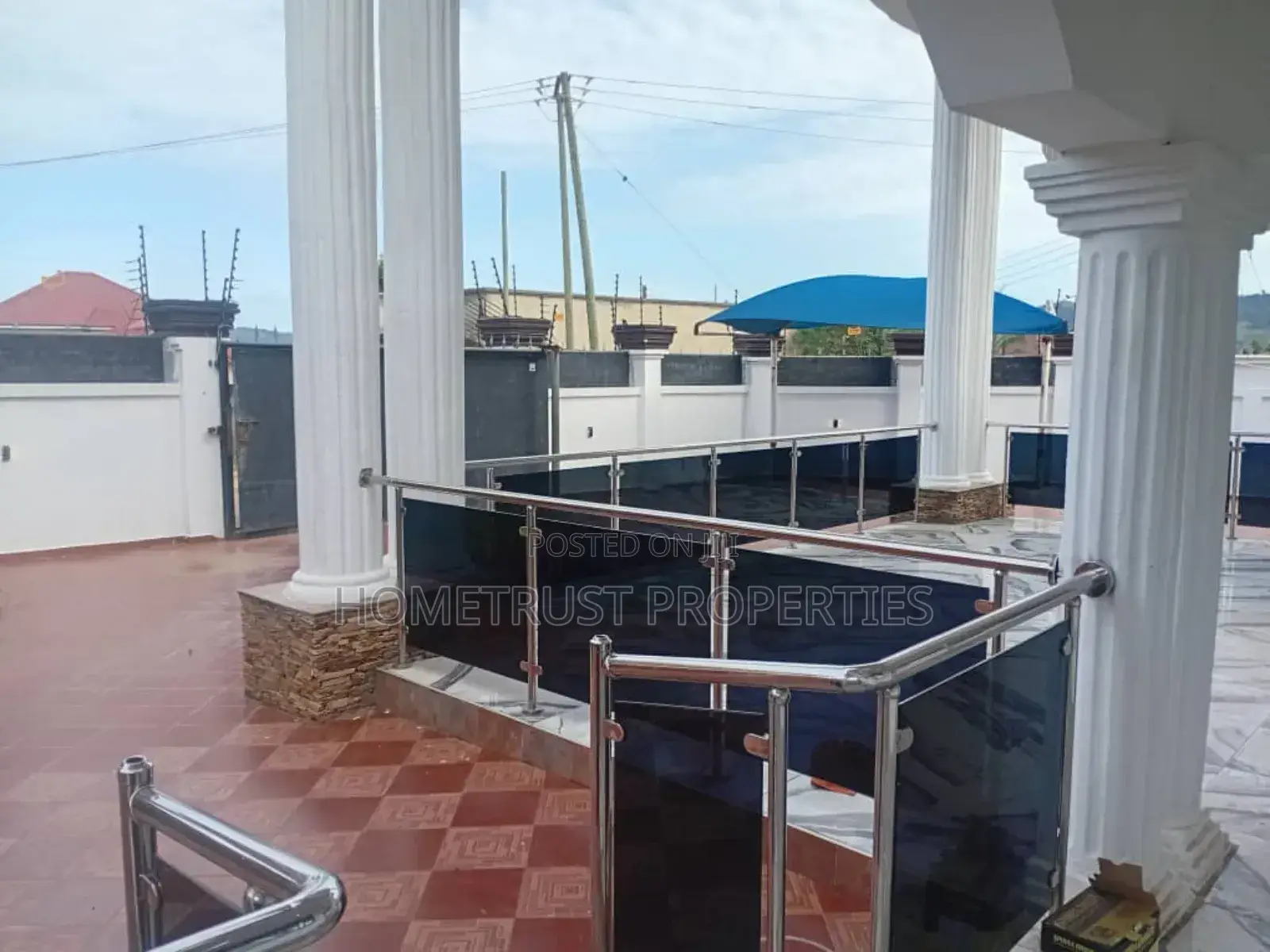 7bdrm Mansion in Hometrust Properties, Kwabenya for sale