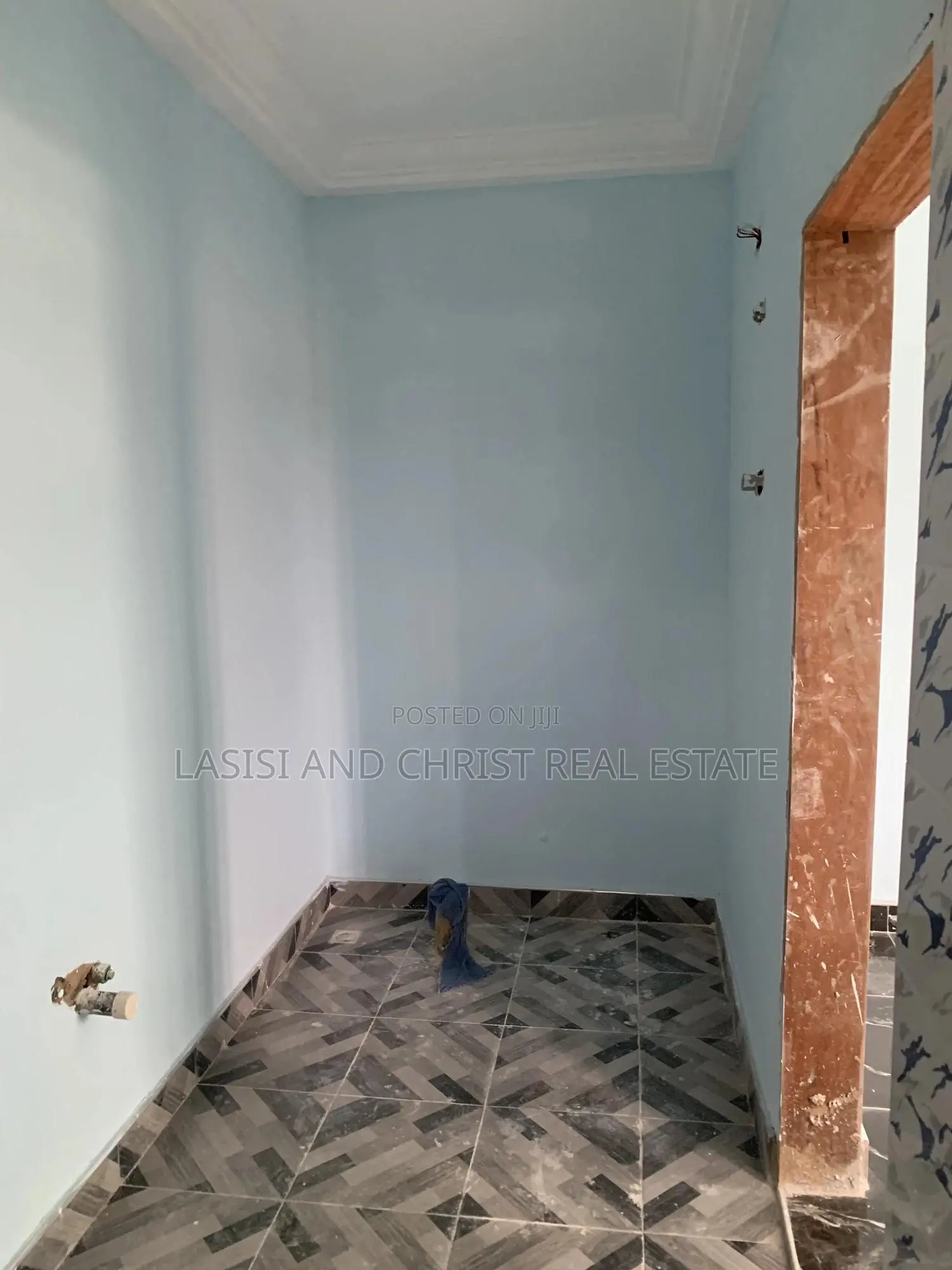2bdrm Apartment in Lasisi And Christ, Amasaman for rent