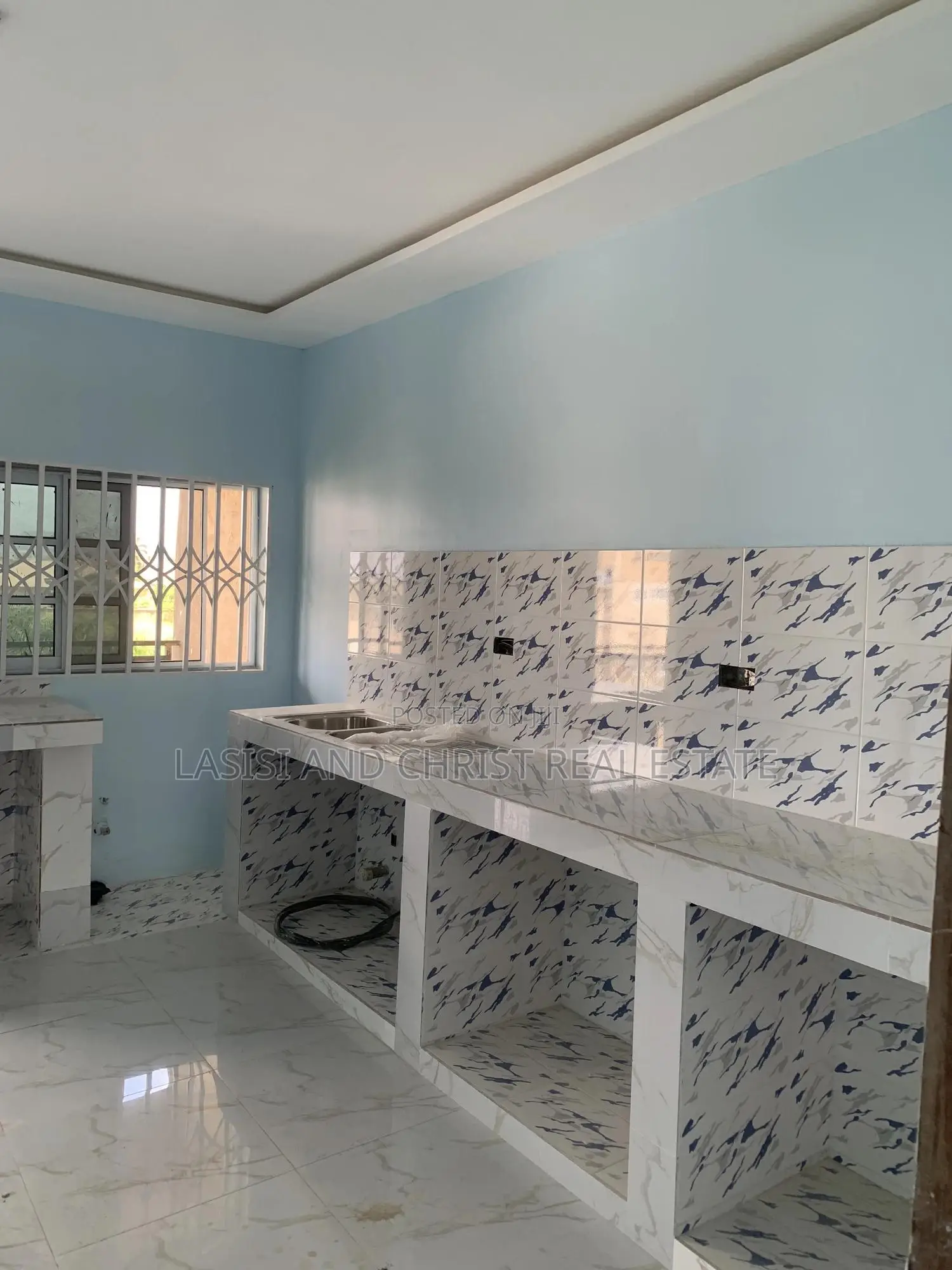 2bdrm Apartment in Lasisi And Christ, Amasaman for rent
