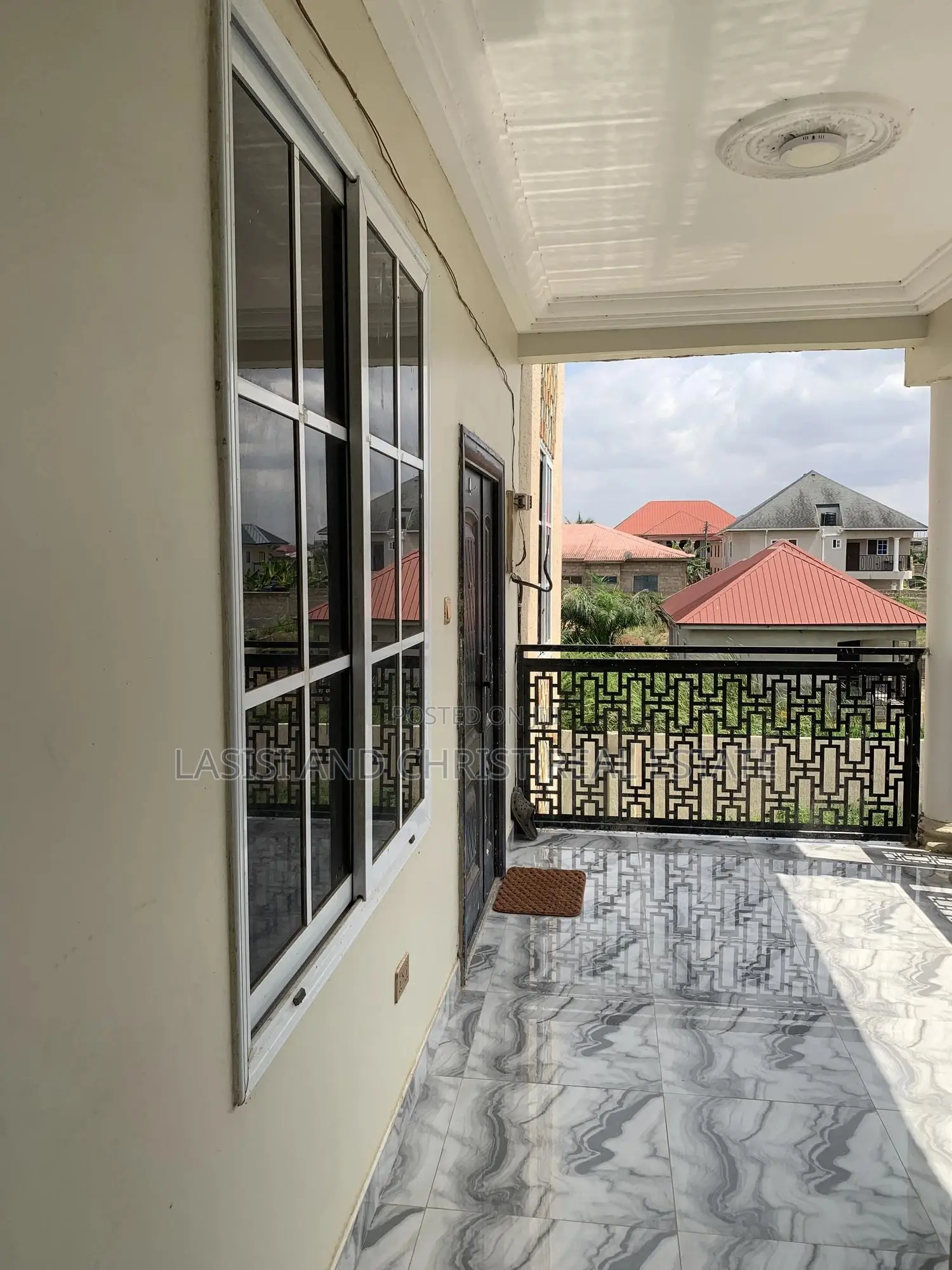 2bdrm Apartment in Lasisi And Christ, Amasaman for rent