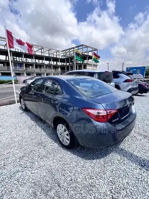 Toyota Corolla LE 4dr Sedan (1.8L 4cyl CVT) 2017 Black