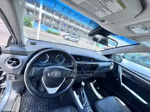 Toyota Corolla LE 4dr Sedan (1.8L 4cyl CVT) 2017 Black