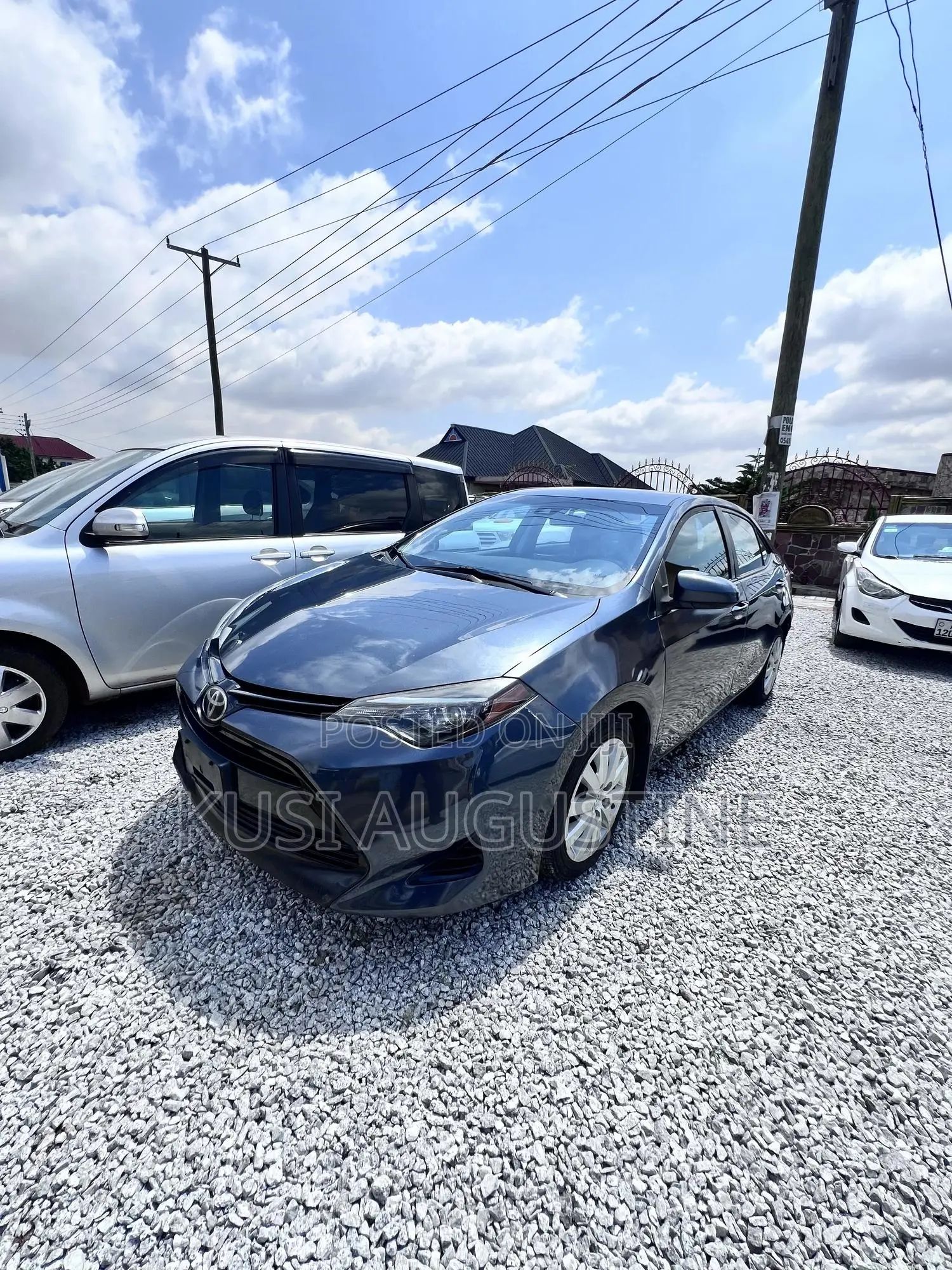 Toyota Corolla LE 4dr Sedan (1.8L 4cyl CVT) 2017 Black
