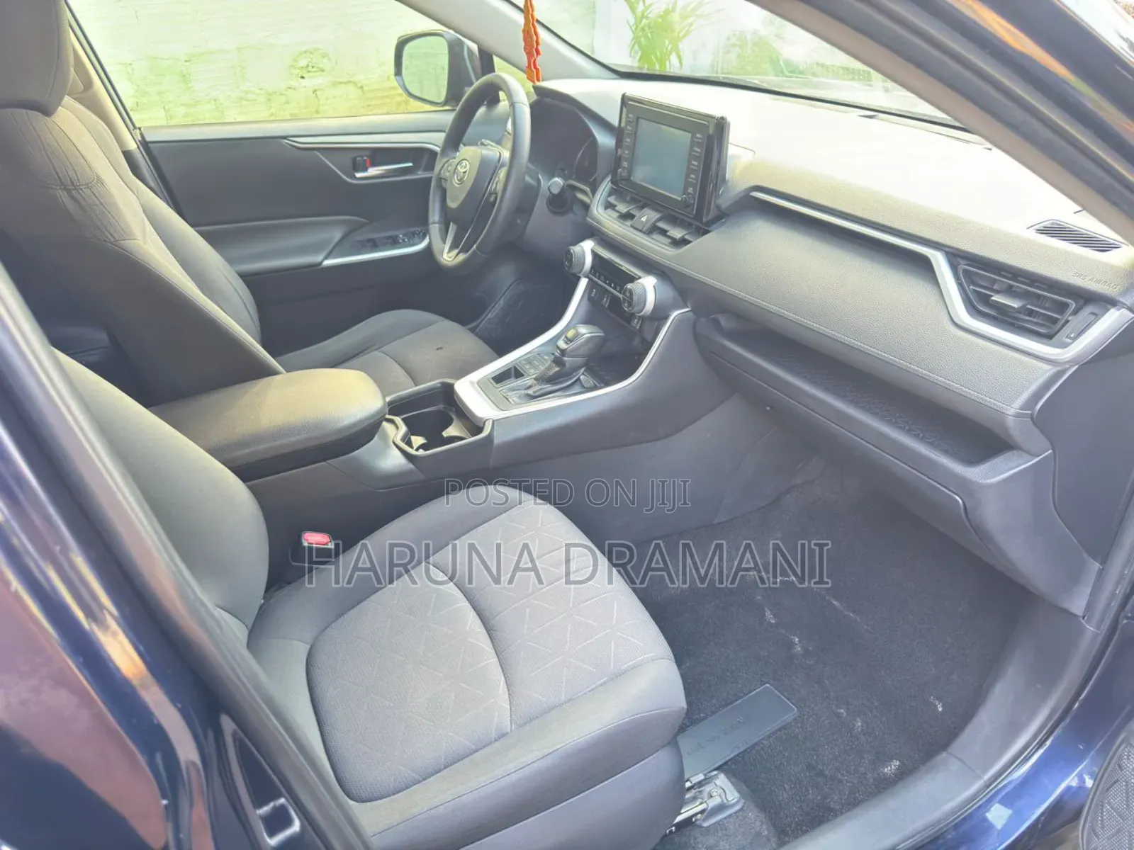 Toyota RAV4 Limited AWD 2019 Blue