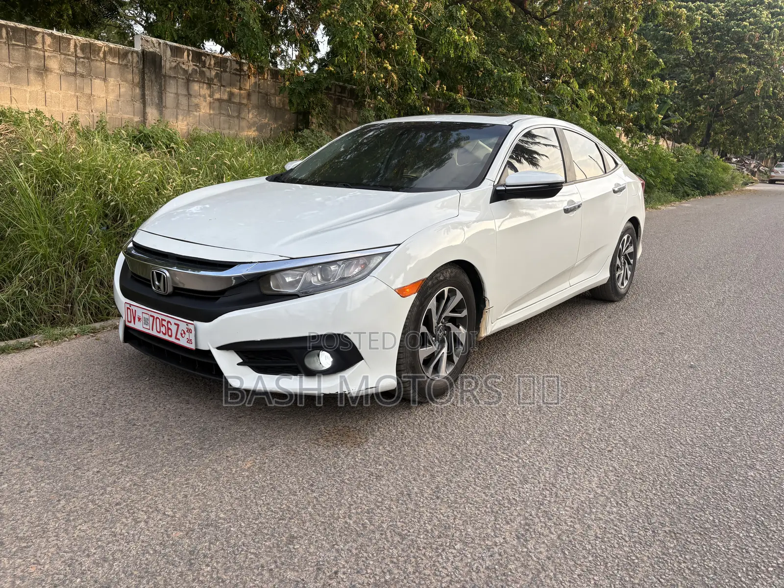Honda Civic EX 4dr Sedan (2.0L 4cyl) 2017 White