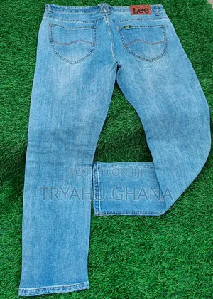 Sharp Looks, Perfect Fit – Men’S Jeans In North Industrial Area