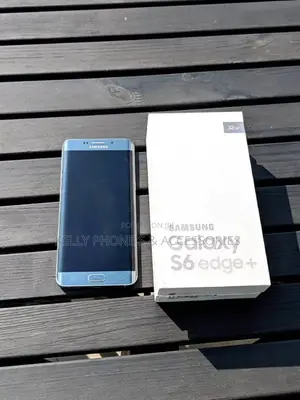 New Samsung Galaxy S6 Edge Plus 32 GB Gold