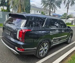 Hyundai Santa Fe 2019 Blue