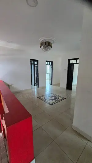 2bdrm House in Osu, Oxford Street for rent