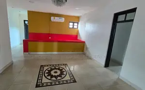 2bdrm House in Osu, Oxford Street for rent