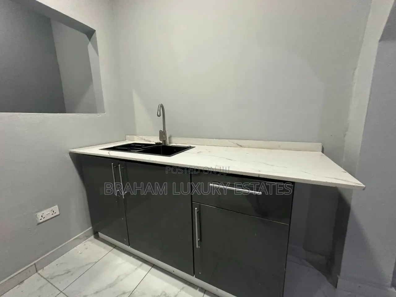 3bdrm Apartment in Braham Luxury, Spintex for rent