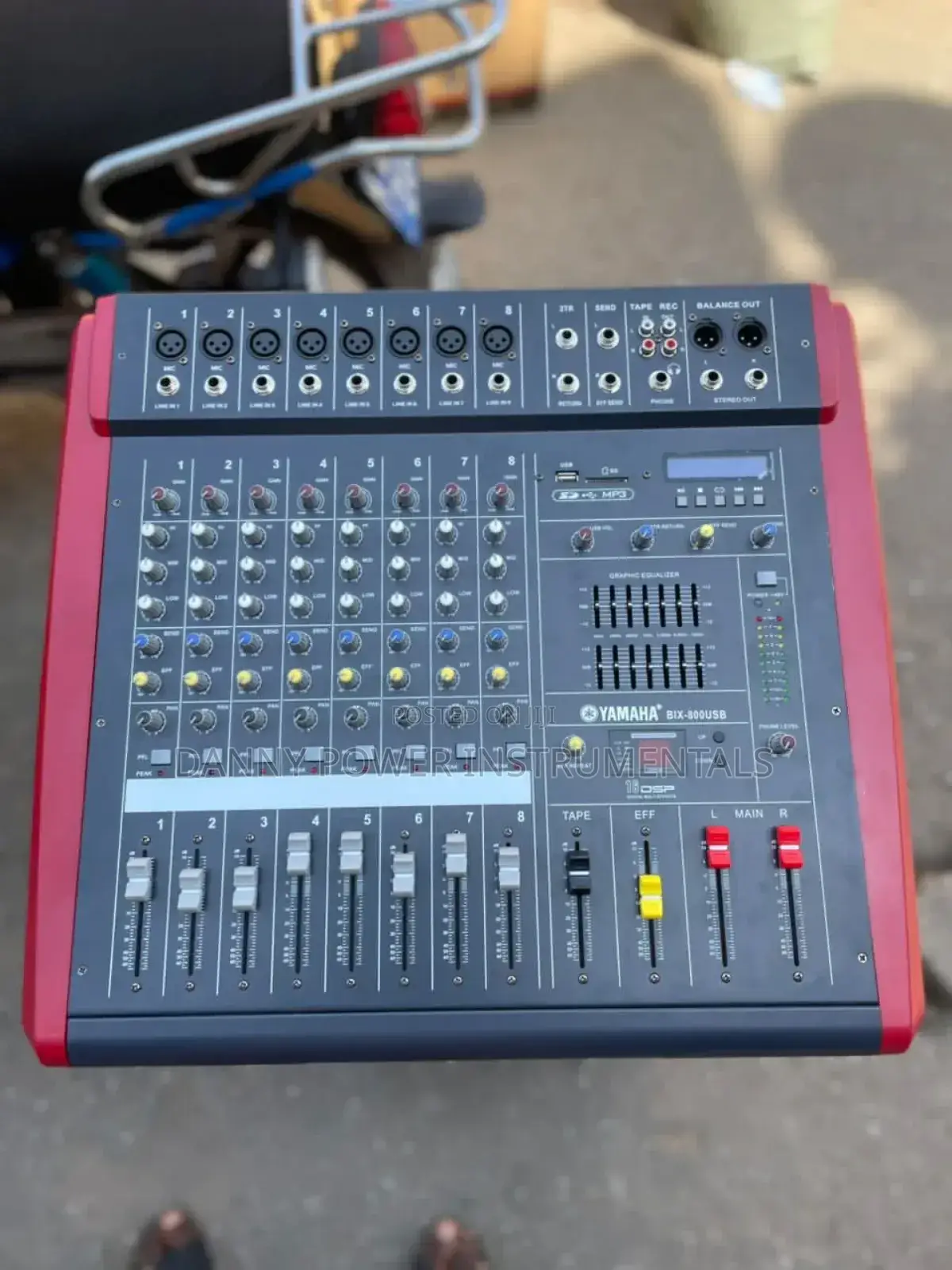 Yamaha Mixer Amp 8chanels