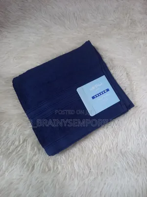 100% Cotton Salon Size Towels