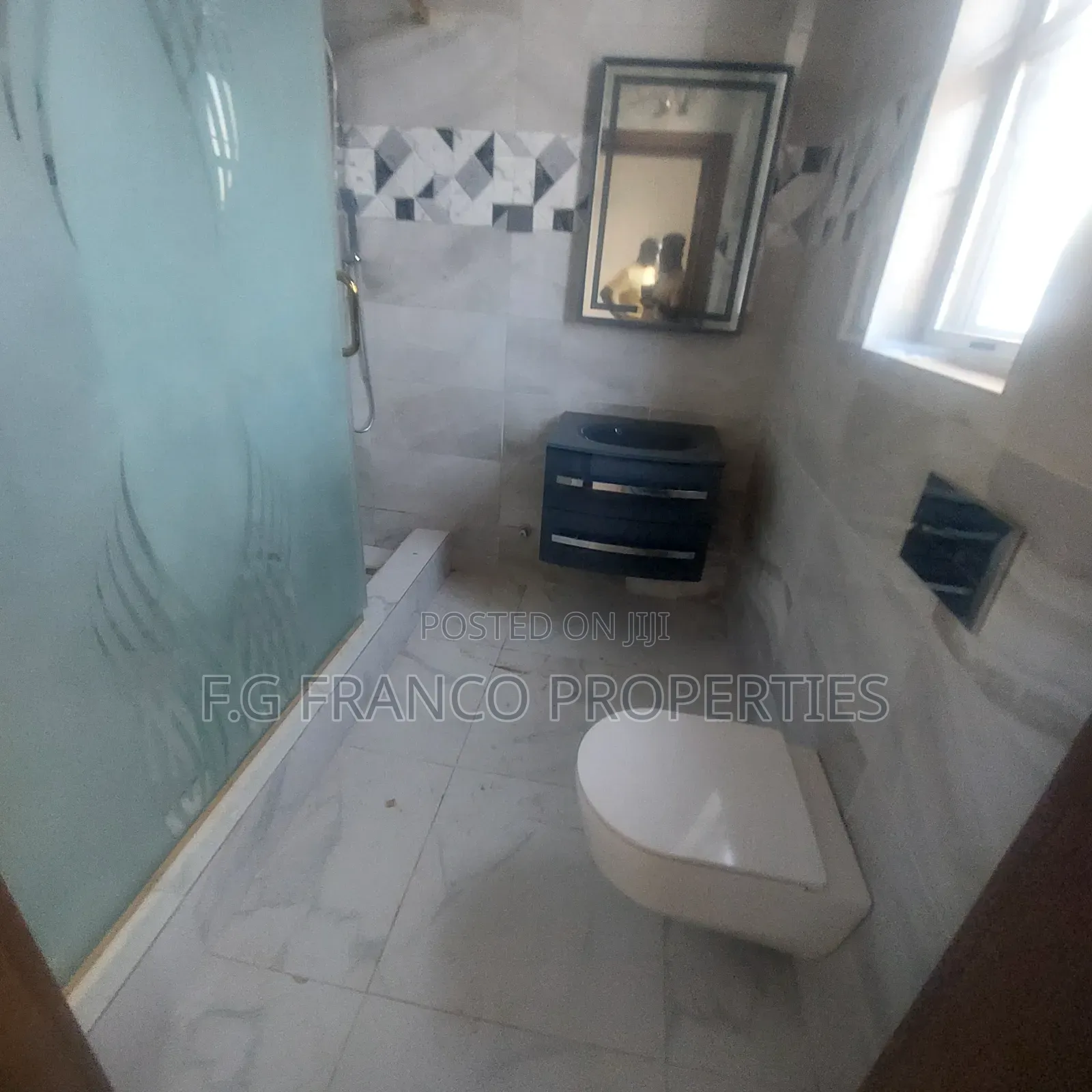 4bdrm House in K.G Franco, Spintex for sale
