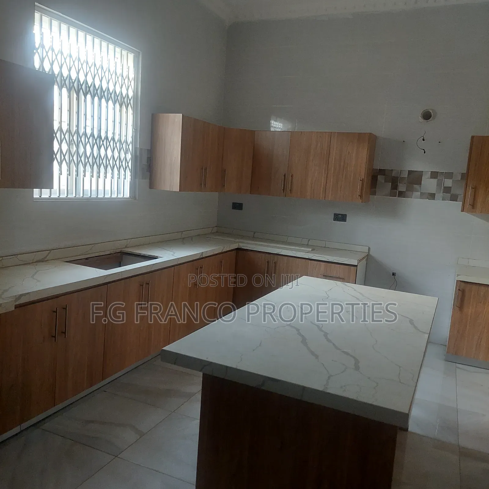 4bdrm House in K.G Franco, Spintex for sale