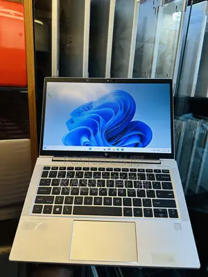 Laptop HP EliteBook 835 G7 16GB AMD Ryzen 7 SSD 256GB