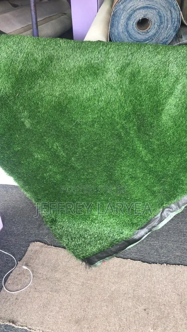 Green Grass Carpet