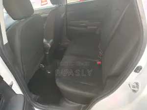 Mitsubishi RVR 2014 White