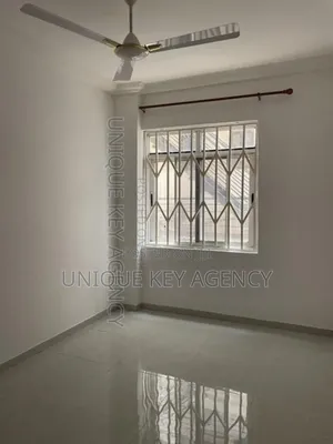 3bdrm Apartment in Unique Key Agency, Dzorwulu for rent