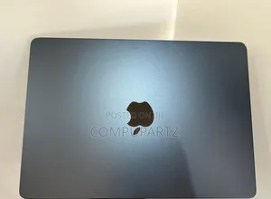 Laptop Apple MacBook Air 2022 M2 16GB Apple M2 SSD 256GB