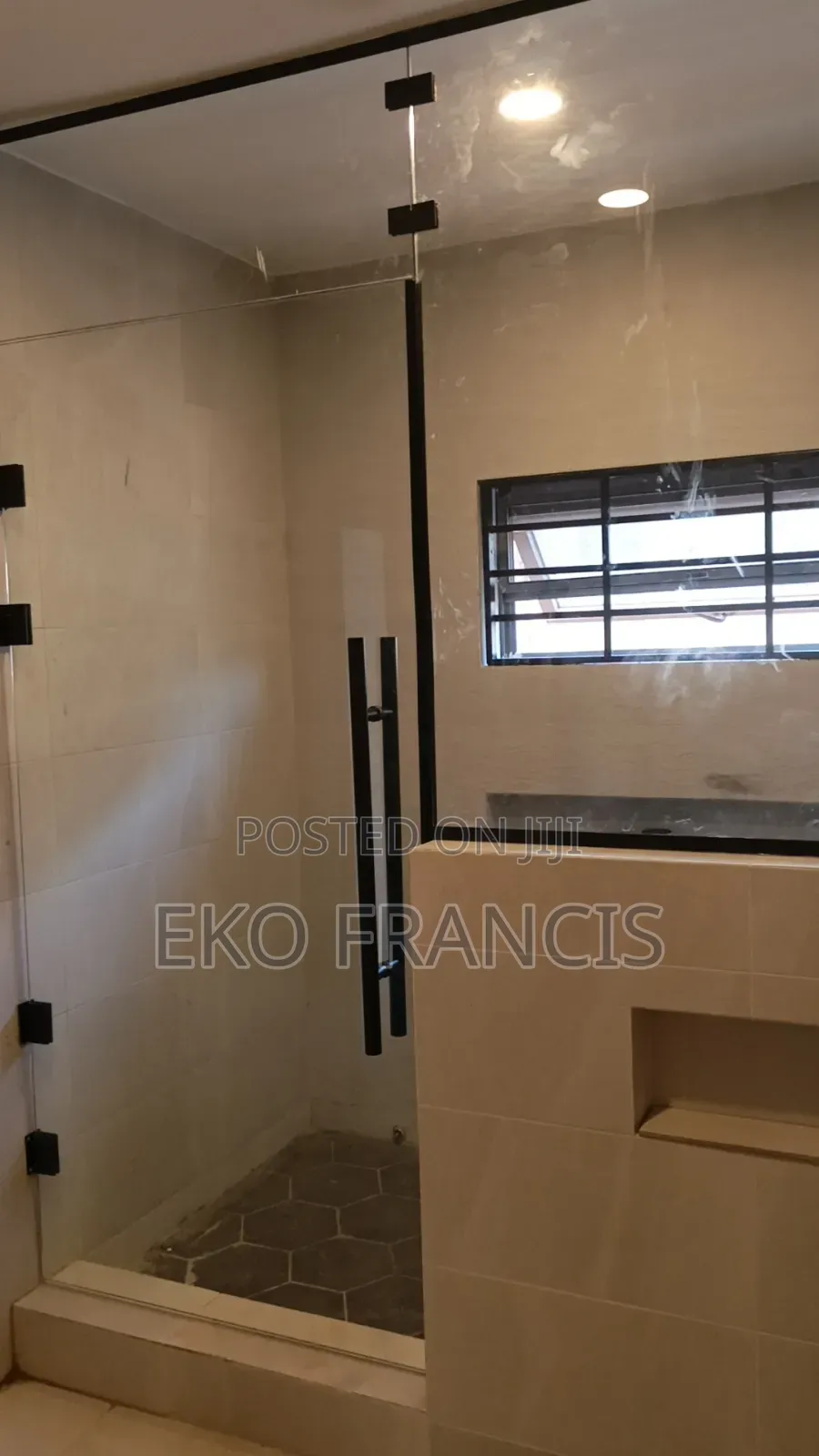 Shower Screen / Bathroom Glass Partition