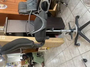 Swivel Counter Chair
