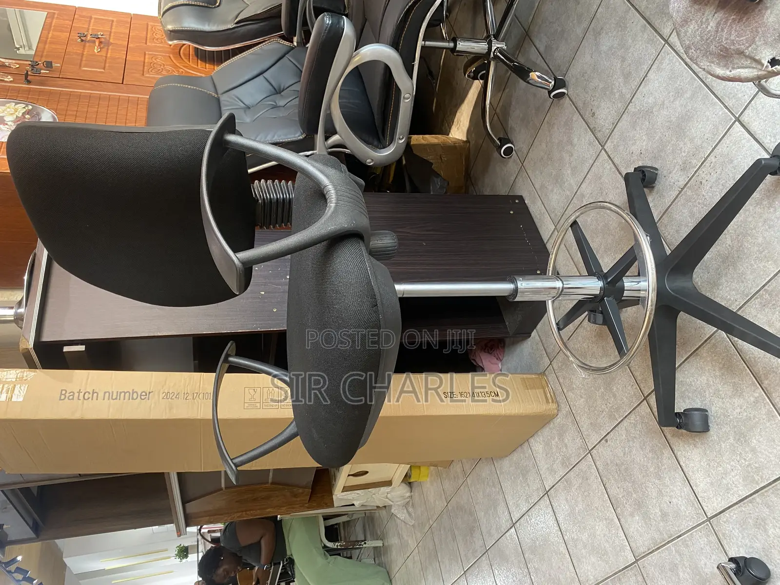 Swivel Counter Chair