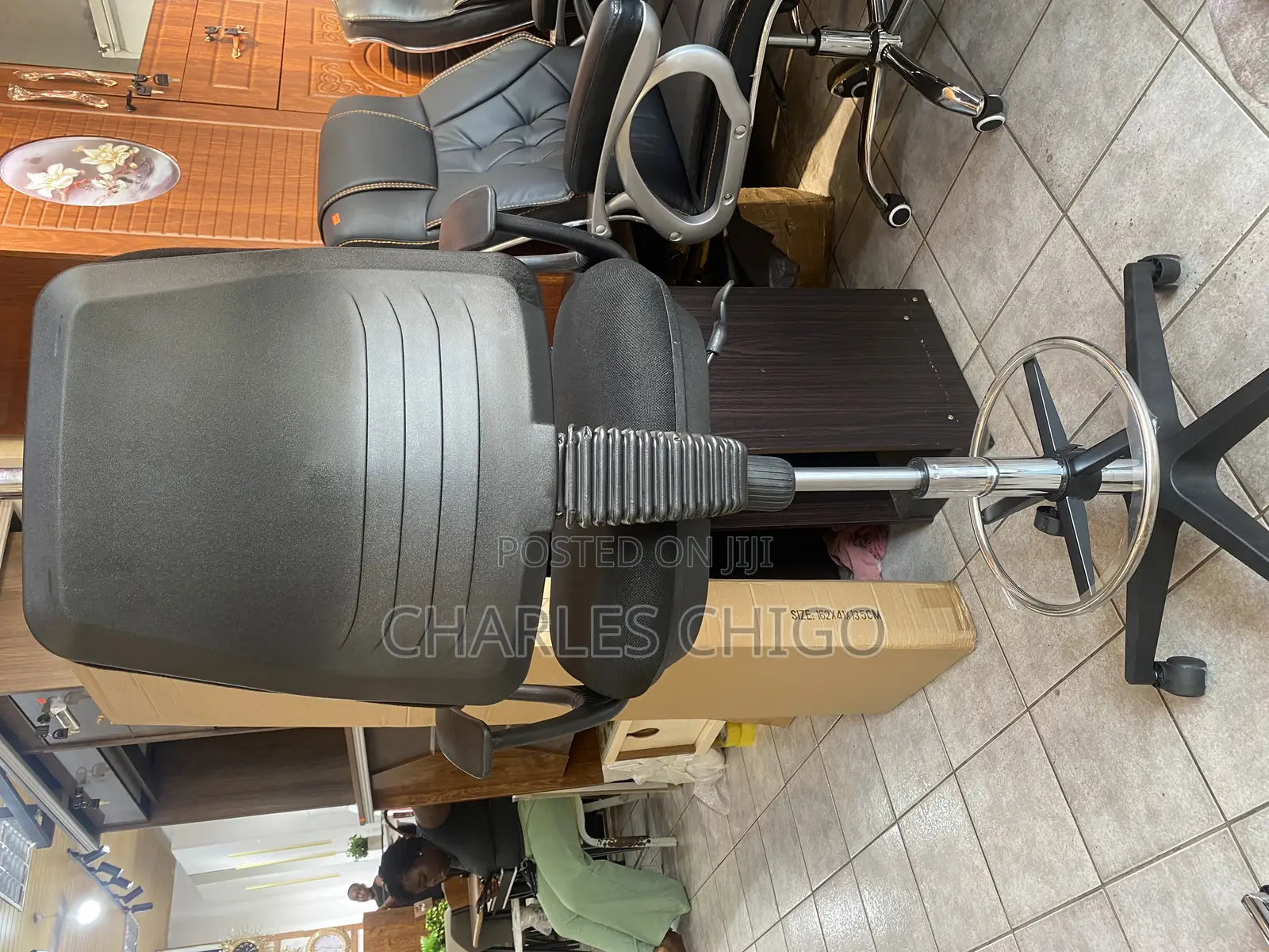 Swivel Counter Chair