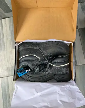 Vaultex Safety Boots Available