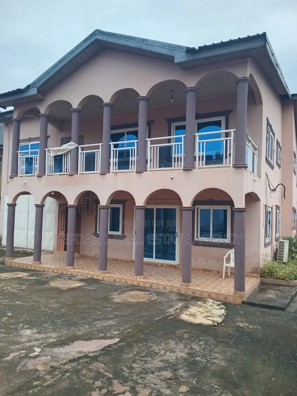 5bdrm House in Kwabenya for sale