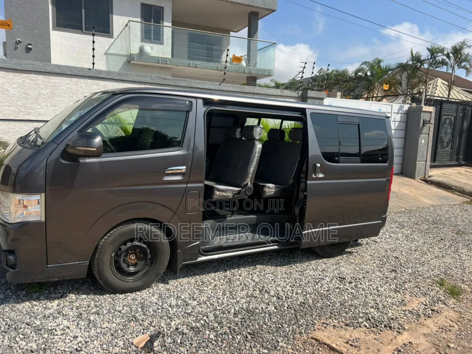 Toyota HiAce 2013 Grey