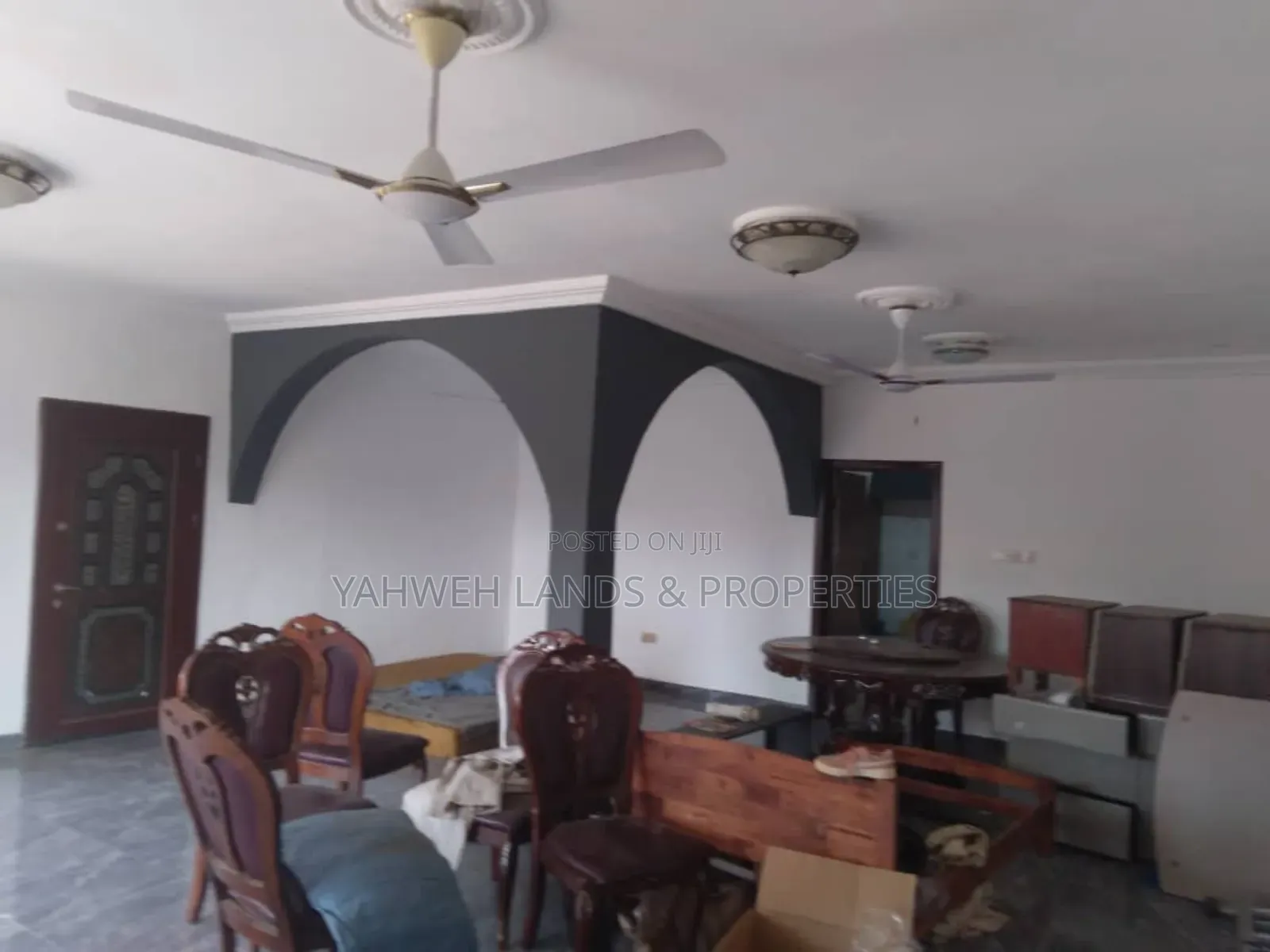 4bdrm House in Teshie for rent